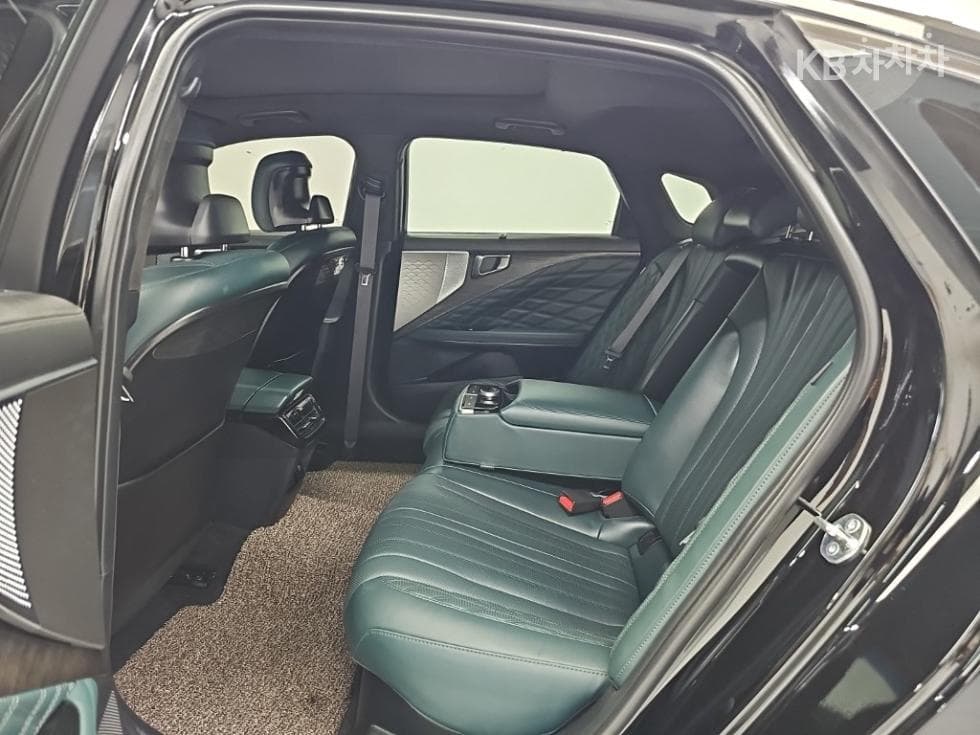 كيا - K8 | Hybrid 1.6 Turbo Signature Special 12