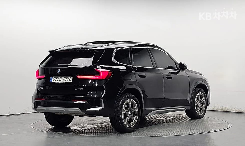 بي إم دبليو - X1 | xDrive20 xLine 3