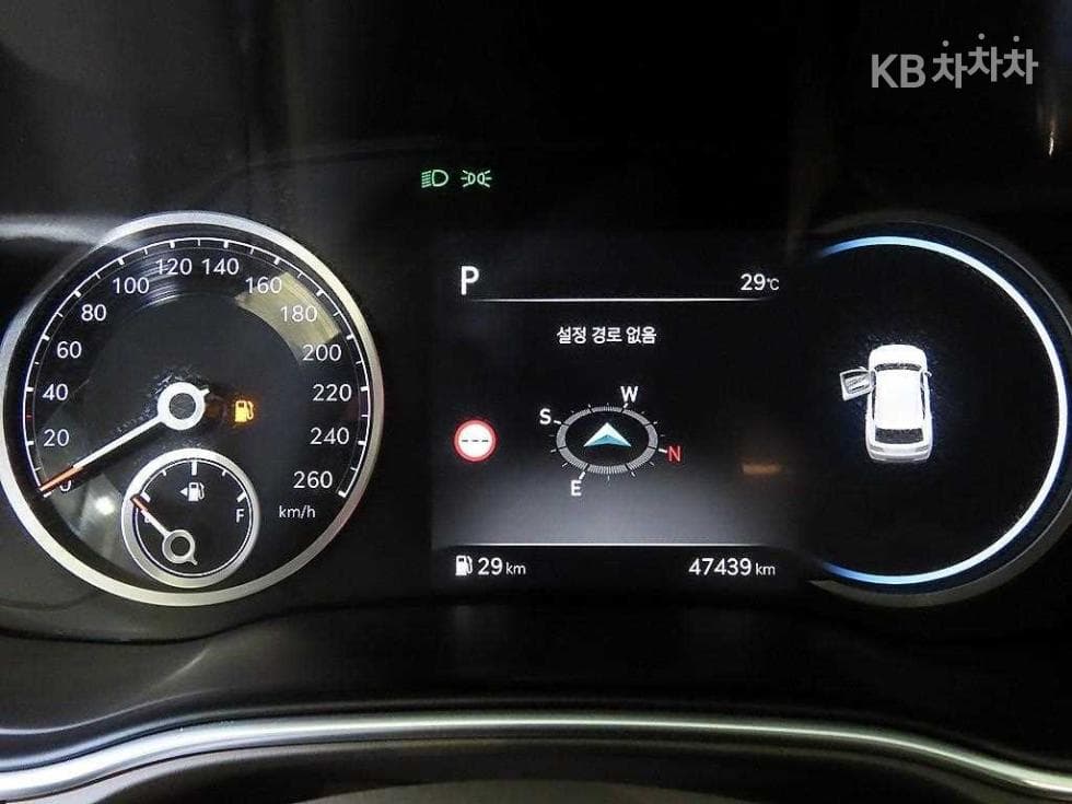 جينيسيس - GV80 | 2.5 Turbo Gasoline 2WD 9