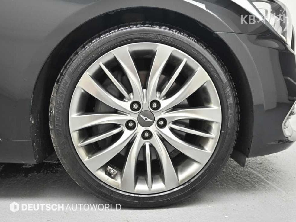 Genesis - G80 | 3.3 GDI AWD Premium Luxury 5