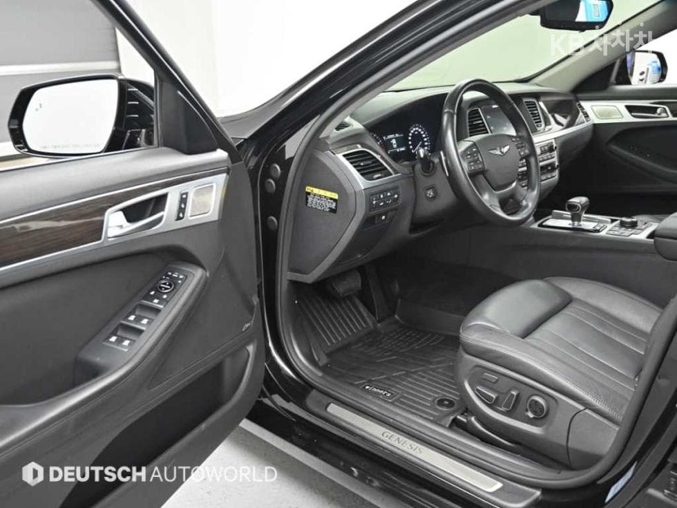 Genesis - G80 | 3.3 GDI AWD Premium Luxury 11