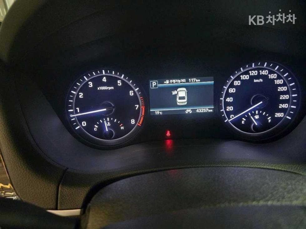 Genesis - G80 | 3.3 GDI Luxury 9