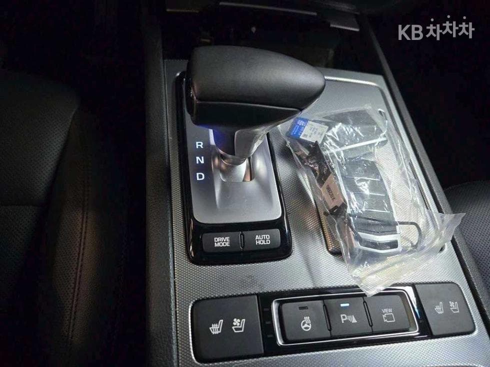 Genesis - G80 | 3.3 GDI Luxury 12