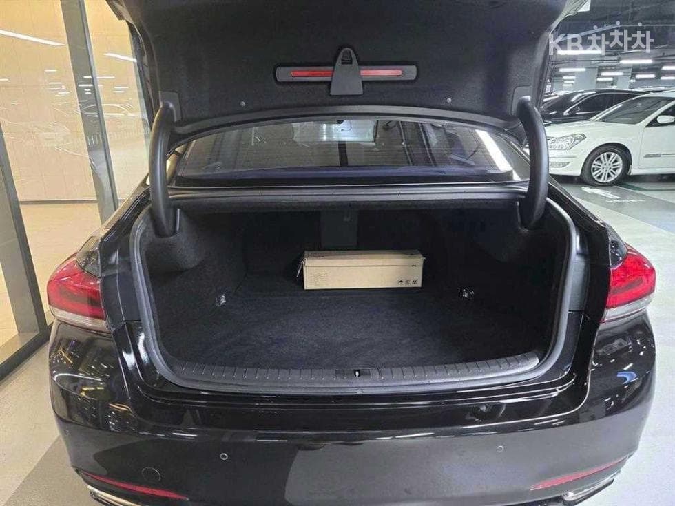 Genesis - G80 | 3.3 GDI Luxury 20