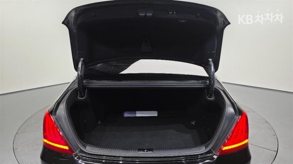Genesis - EQ900 | 3.3 T-GDI AWD Luxury 20