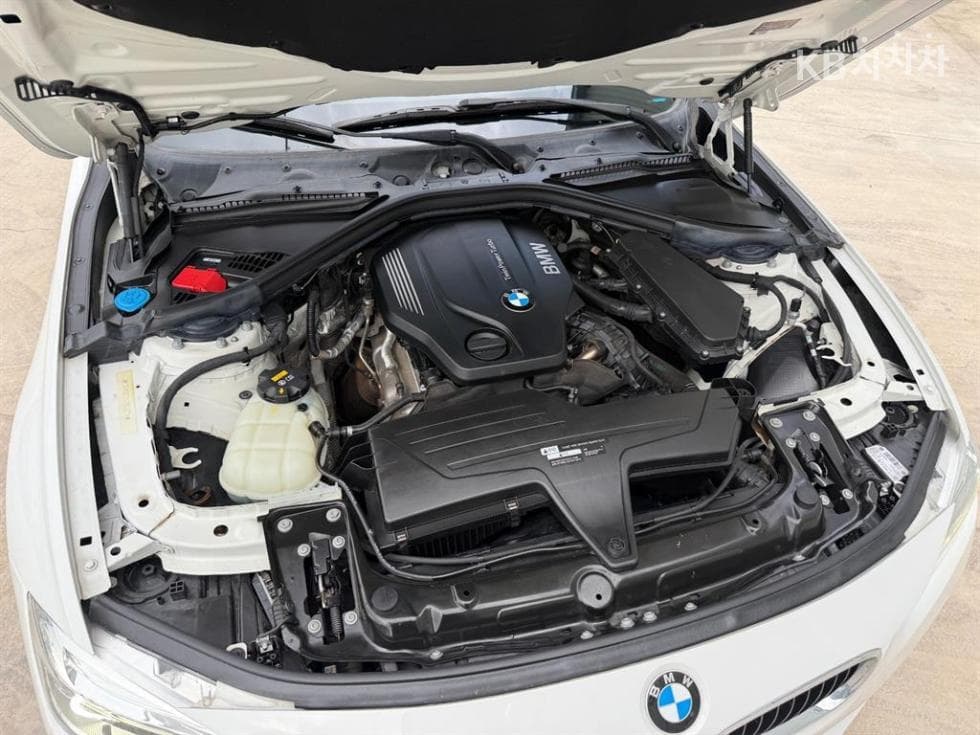 بي إم دبليو - 3-Series | New 320 F30(12~) 7