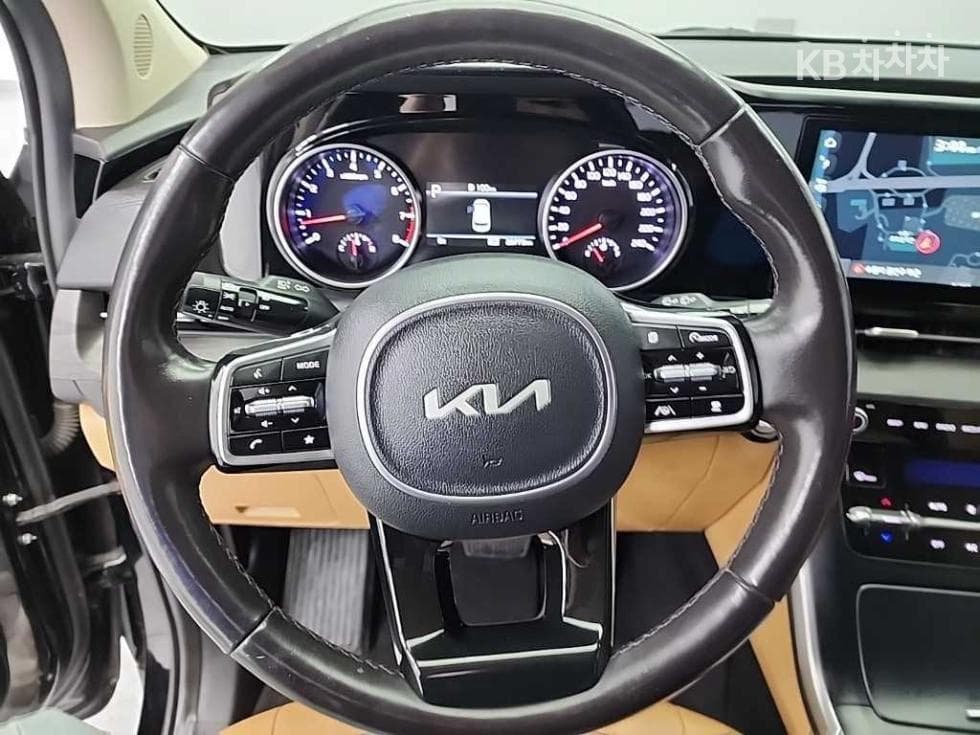 كيا - كارنيفال | 4Gen G3.5 GDI 9Seater Prestige 9