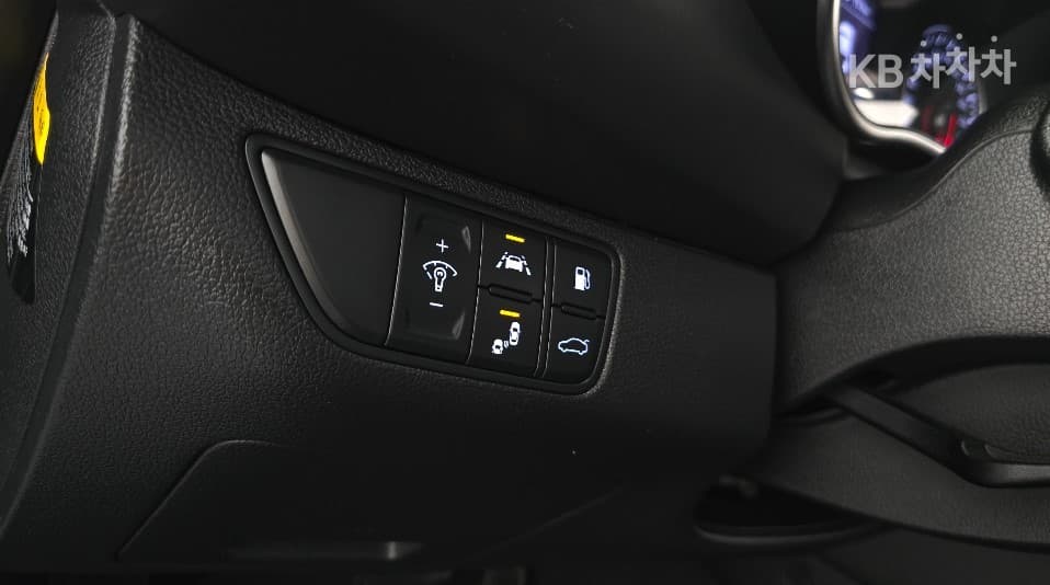 جينيسيس - G70 | 2.2 AWD Advanced 17