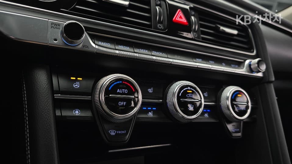 جينيسيس - G70 | 2.2 AWD Advanced 18