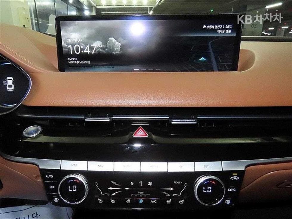 جينيسيس - G80 | 2.5 T-GDi 2WD 11