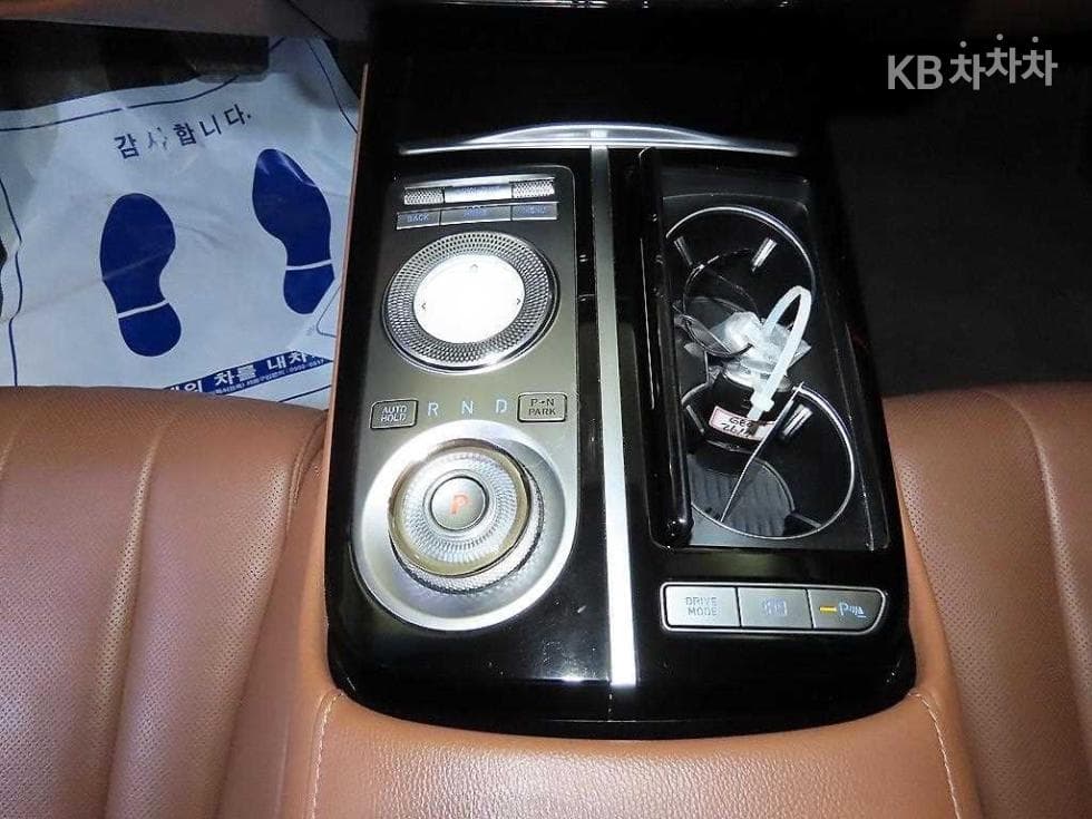 جينيسيس - G80 | 2.5 T-GDi 2WD 12
