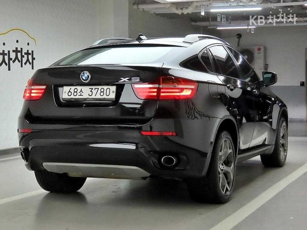 BMW - X6 | 3.0 E71 4