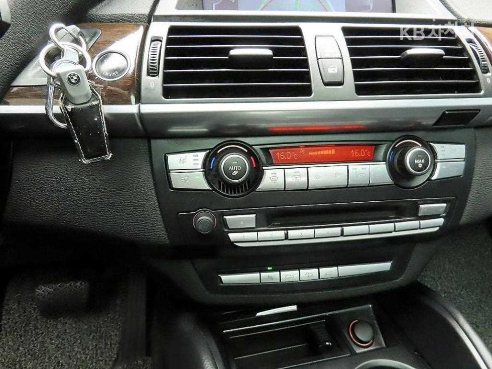 BMW - X6 | 3.0 E71 15