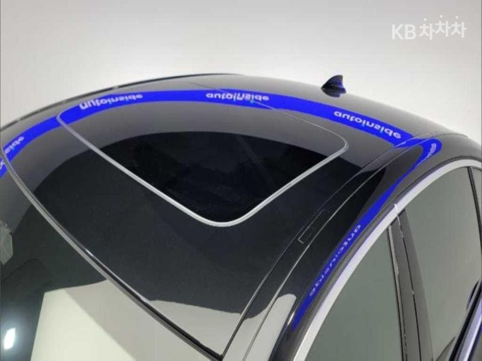 BMW - 7-Series | 740 xDrive M Sport 7