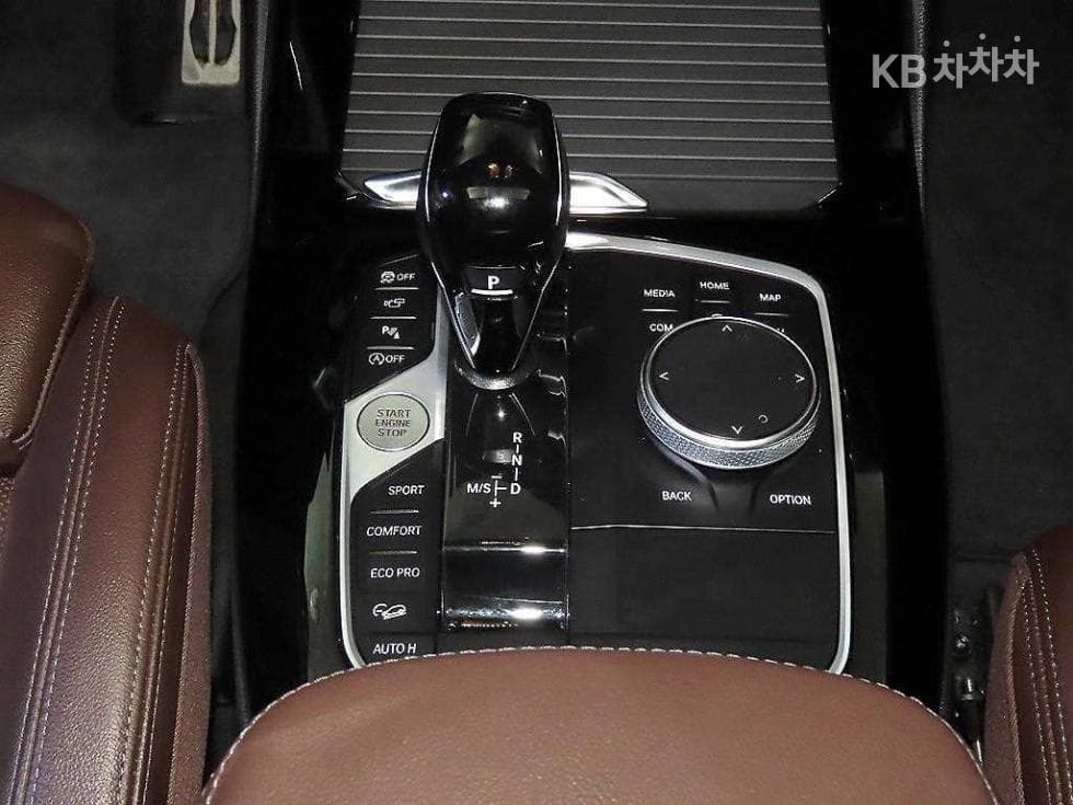 BMW - X3 | xDrive 20 M Sport 12