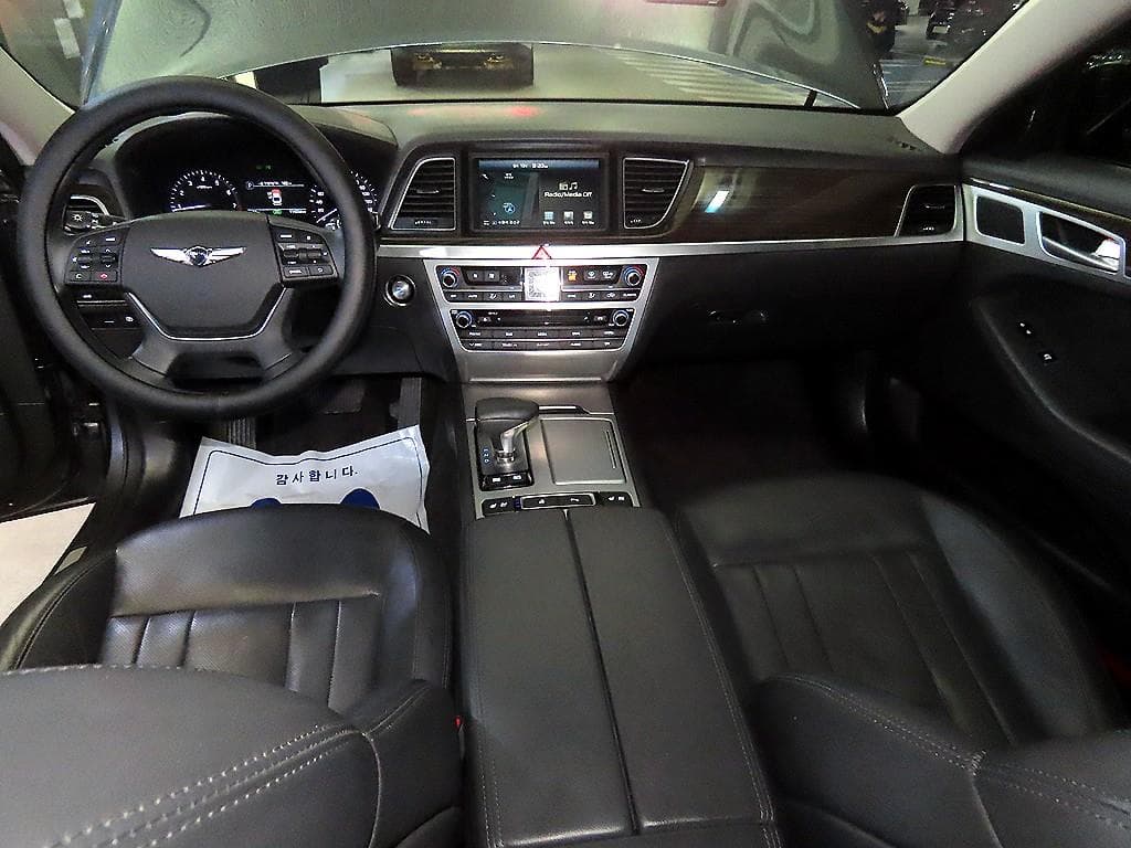 جينيسيس - G80 | 3.3 GDI AWD Luxury 10