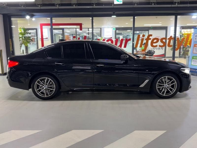 بي إم دبليو - 5-Series | All New 520 xDrive M Sport Package 3