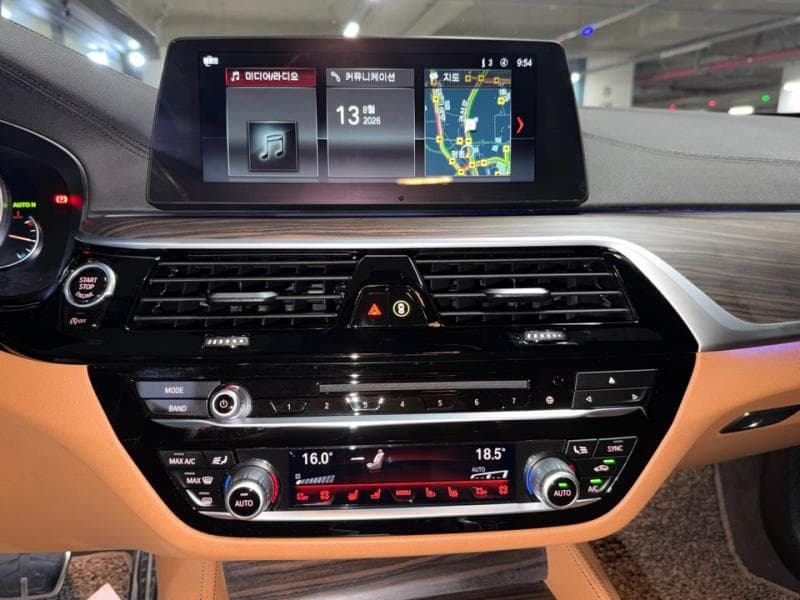 بي إم دبليو - 5-Series | All New 520 xDrive M Sport Package 9