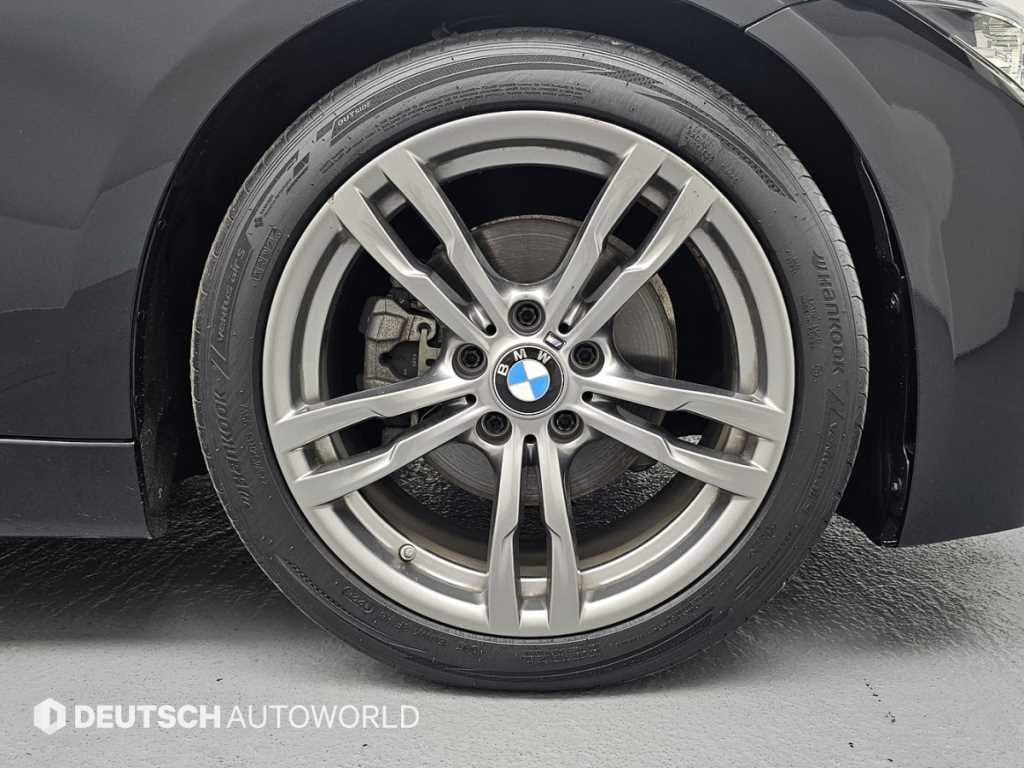 BMW - 3-Series | New 320 Sedan M Sport F30(13~) 5