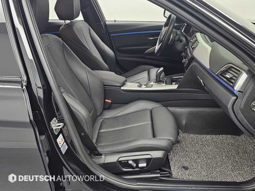 BMW - 3-Series | New 320 Sedan M Sport F30(13~) 10
