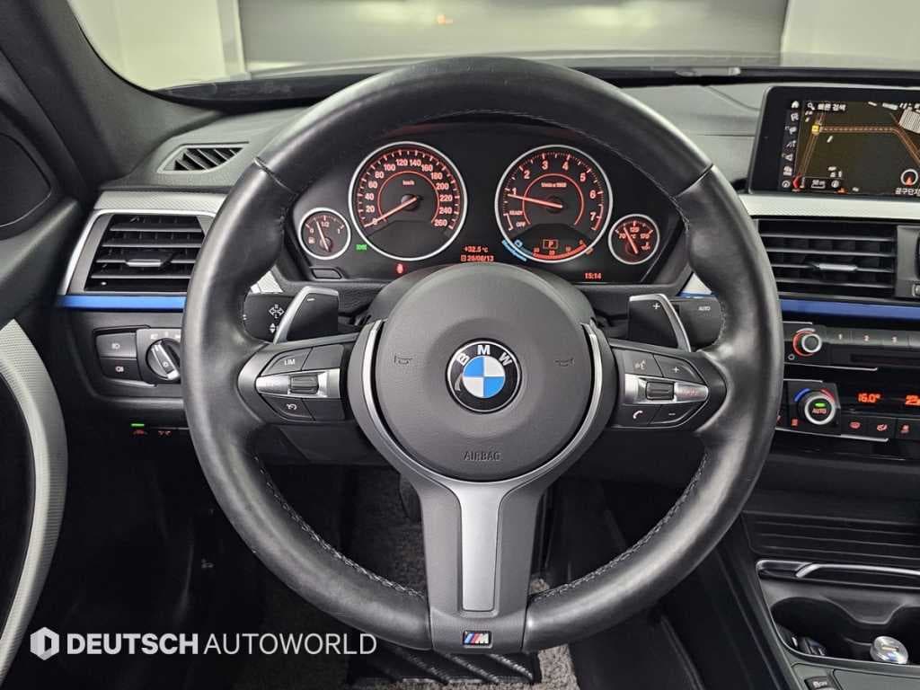 BMW - 3-Series | New 320 Sedan M Sport F30(13~) 13