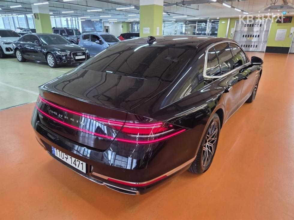 Genesis - G90 | 3.5T Base 6