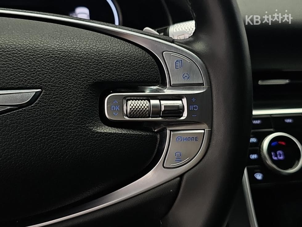 جينيسيس - GV80 | 3.0 Diesel AWD 17