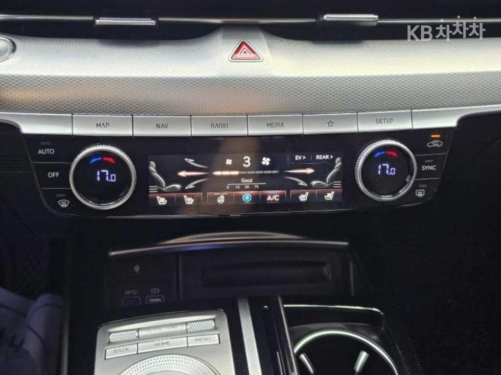 Genesis - G80 | ELECTRIFIED EV Base 20
