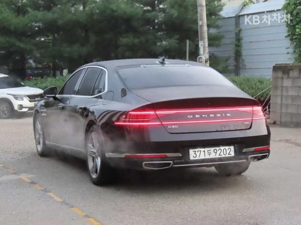 جينيسيس - G90 | 3.5T AWD Base 3