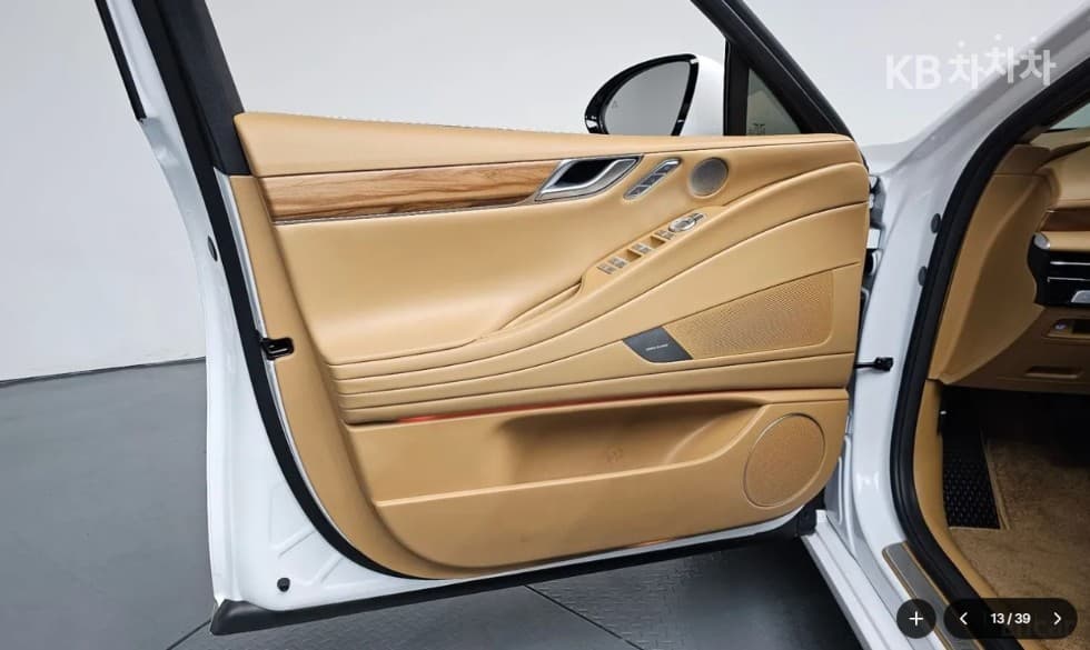 Genesis - G80 | 2.5 T-GDi 2WD 12