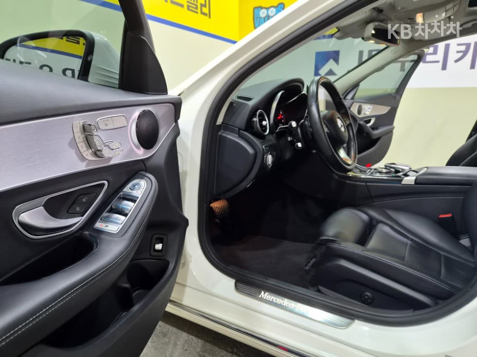 Mercedes-Benz - C-Class | The New Avantgarde W205(14~) 6