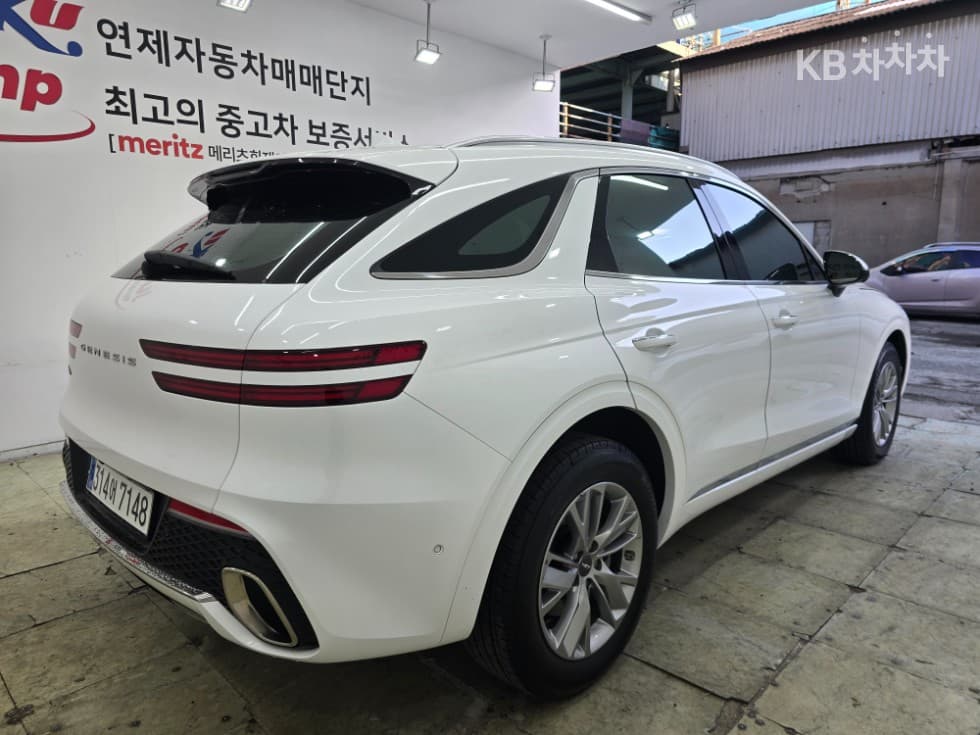 جينيسيس - GV70 | Gasoline 2.5T 2WD 4
