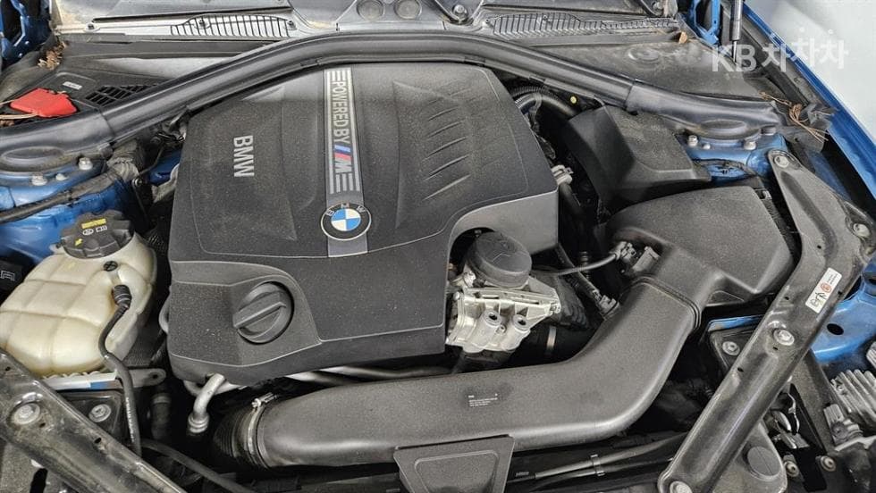 BMW - M2 | MSeries Coupe M Performance Edition F87 15