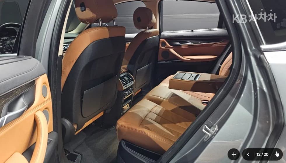BMW - X6 | xDrive 30 Base 12