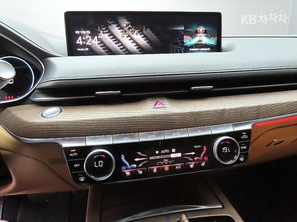 جينيسيس - G80 | 3.5 T-GDi AWD 17