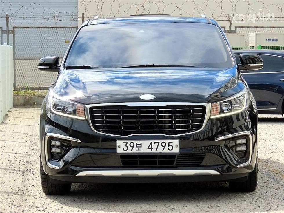 Kia Карнивал