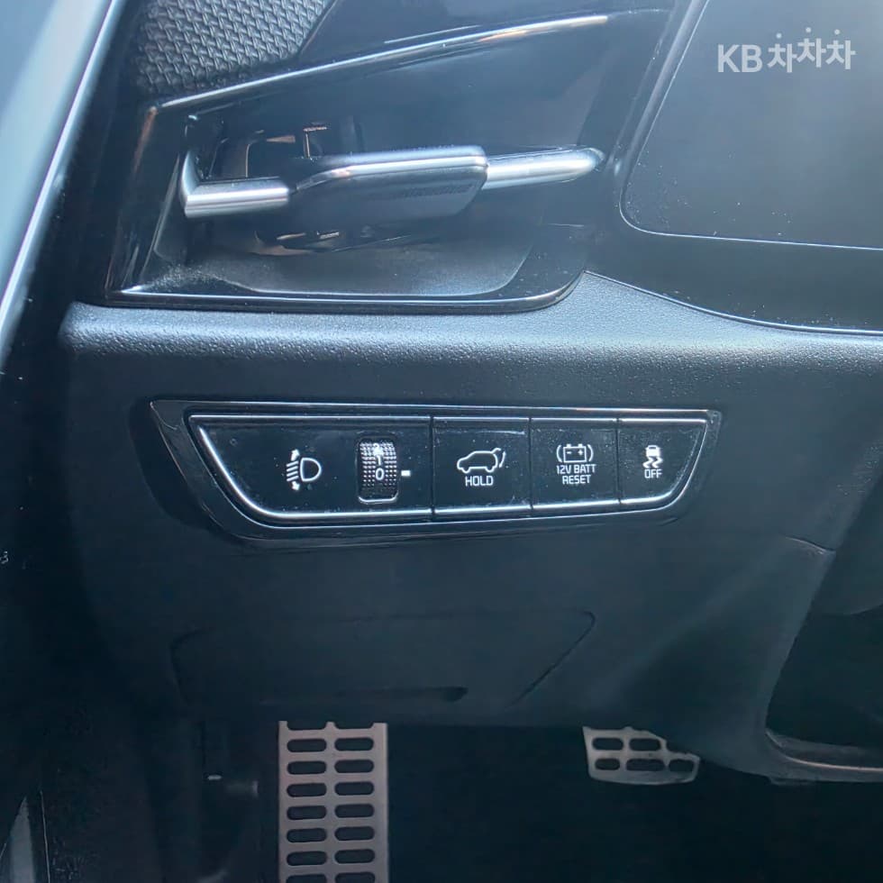 Kia - Ниро | The All New 1.6 HEV Signature 19