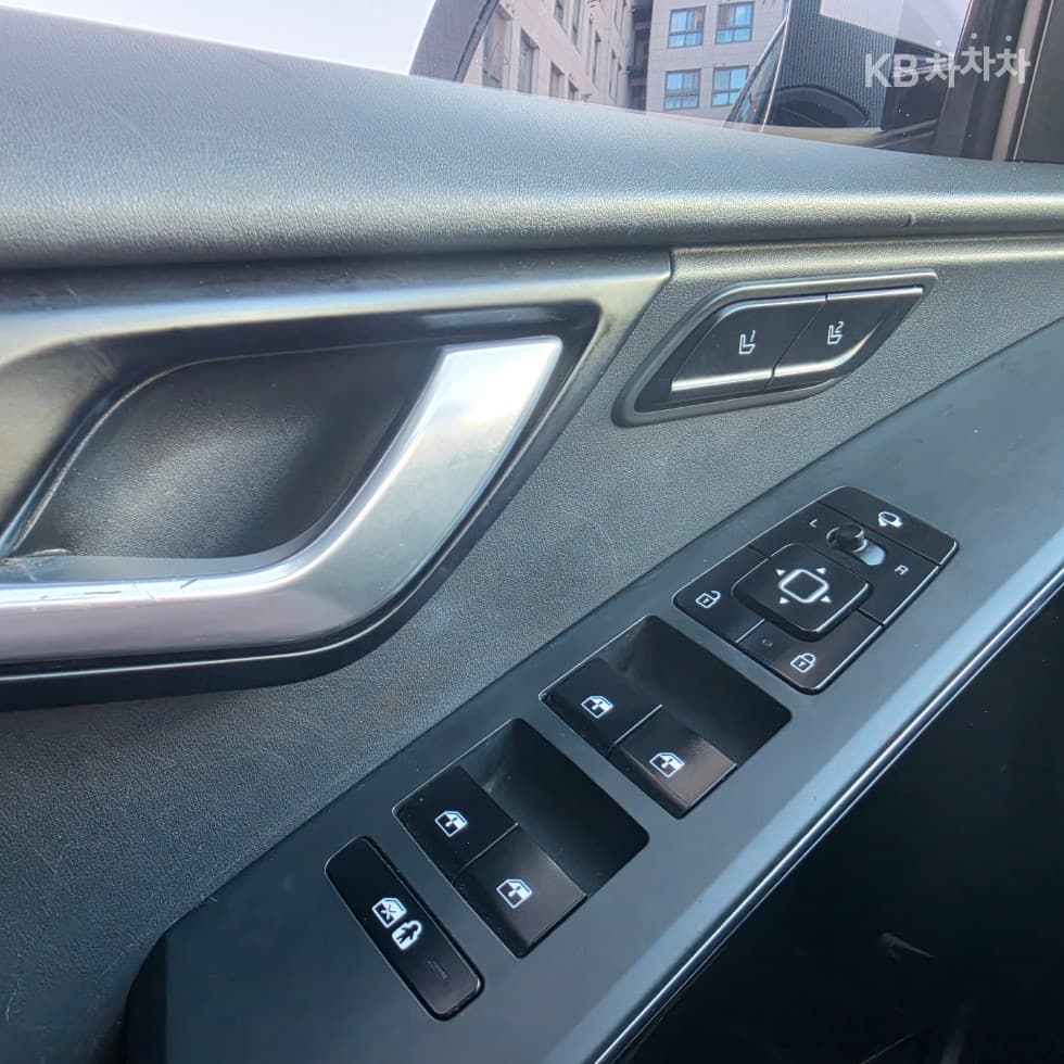 Kia - Ниро | The All New 1.6 HEV Signature 20