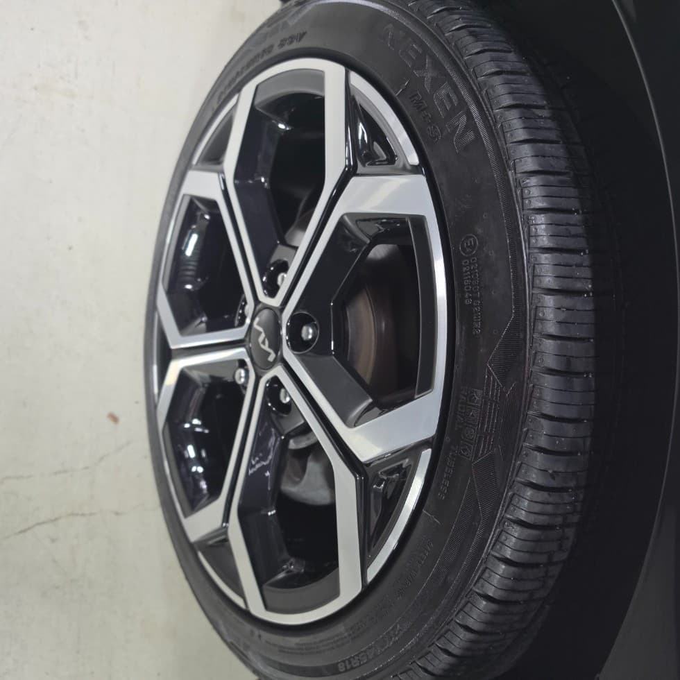 Kia - Ниро | The All New 1.6 HEV Signature 28