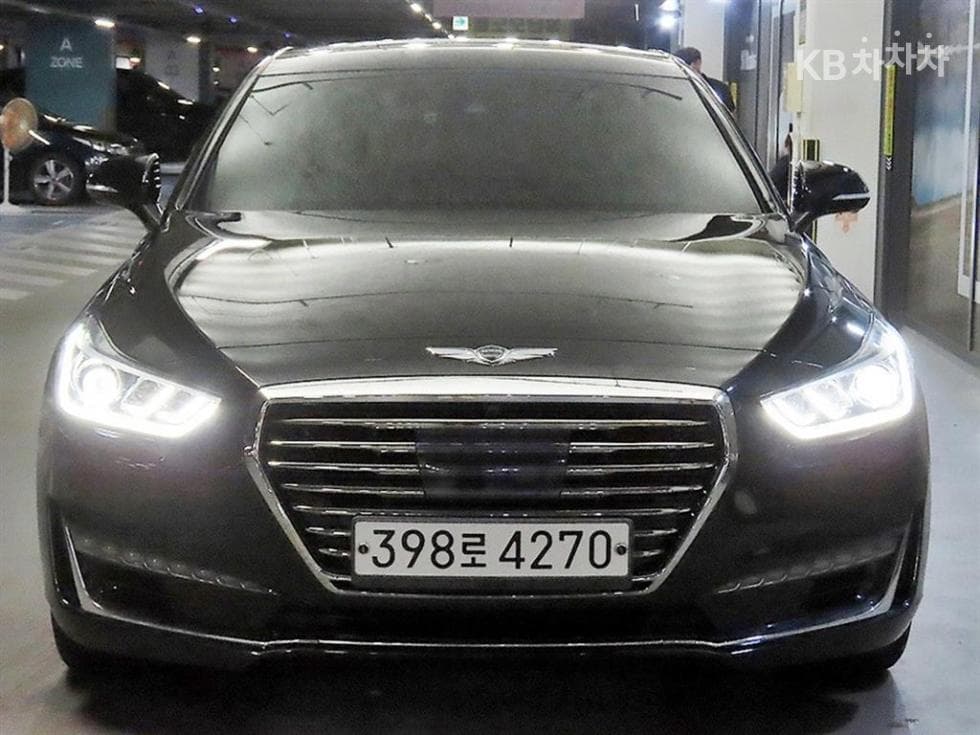 Genesis - EQ900 | 3.8 GDI AWD Premium Luxury 2