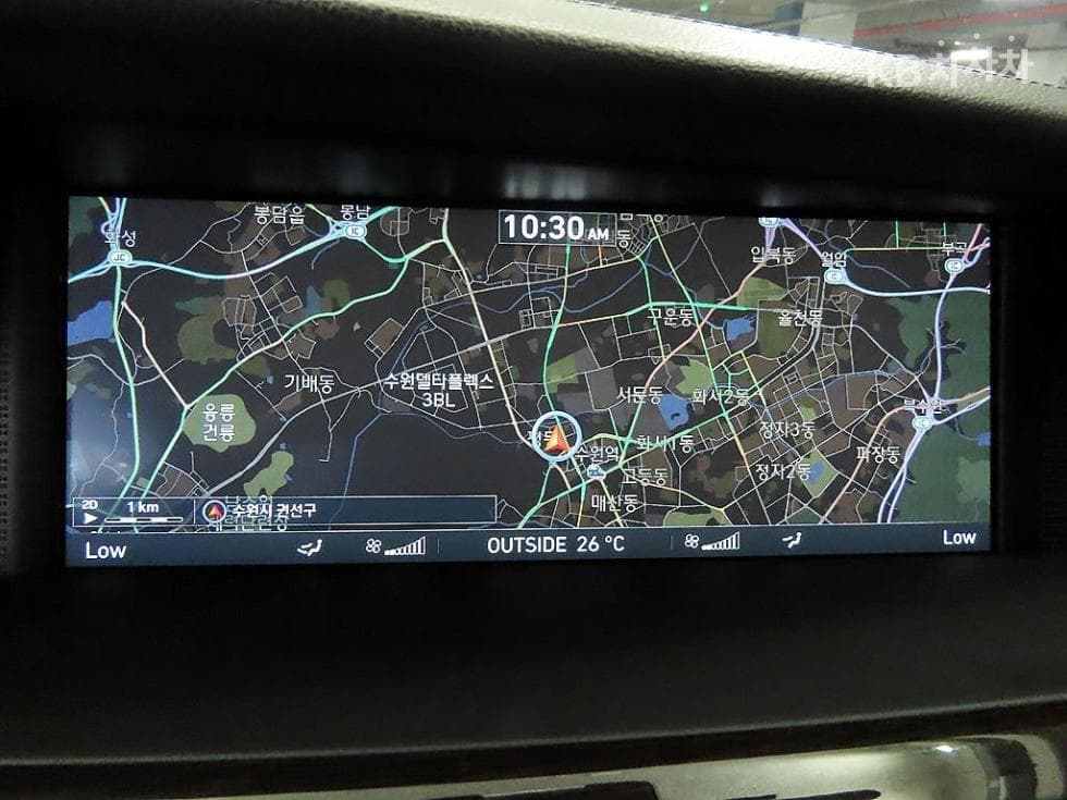 Genesis - EQ900 | 3.8 GDI AWD Premium Luxury 14