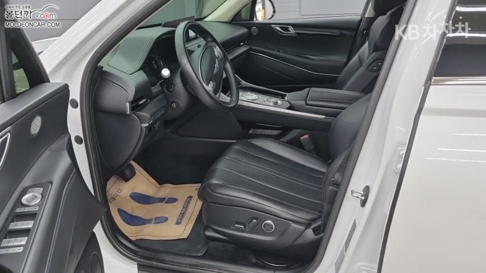 جينيسيس - GV80 | 3.0 Diesel AWD 9
