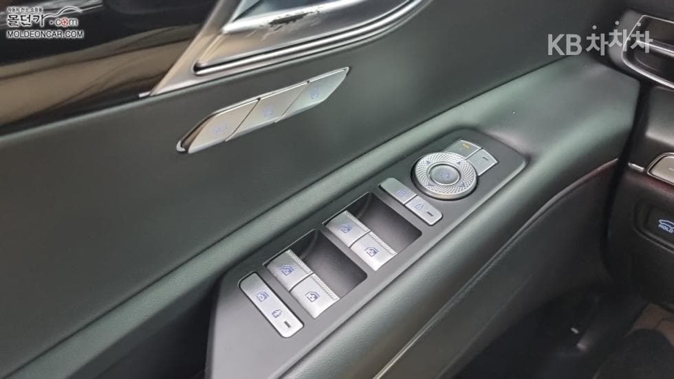 جينيسيس - GV80 | 3.0 Diesel AWD 17