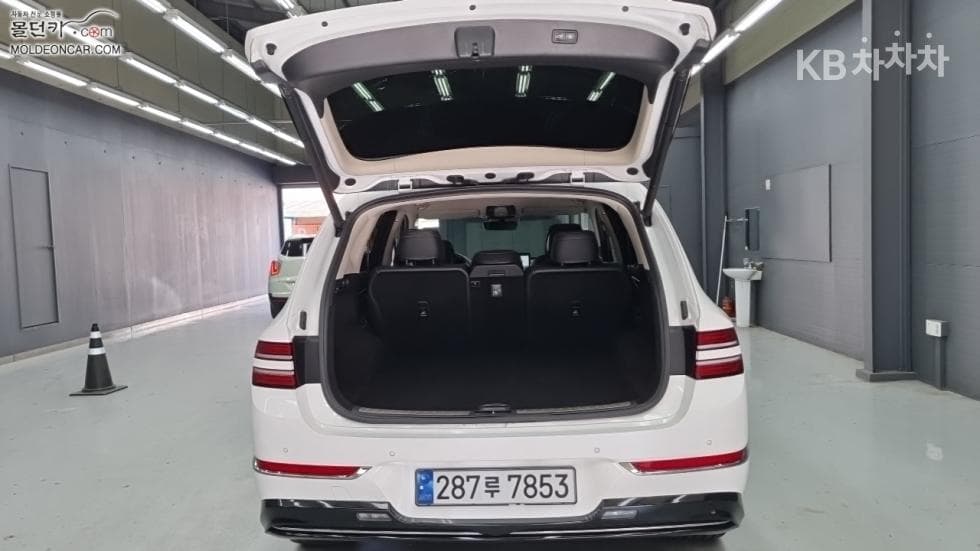 جينيسيس - GV80 | 3.0 Diesel AWD 18
