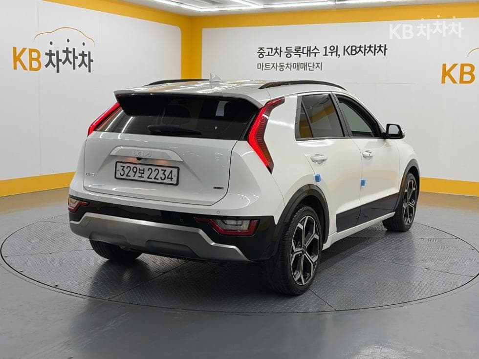Kia - Ниро | The All New 1.6 HEV Prestige 4