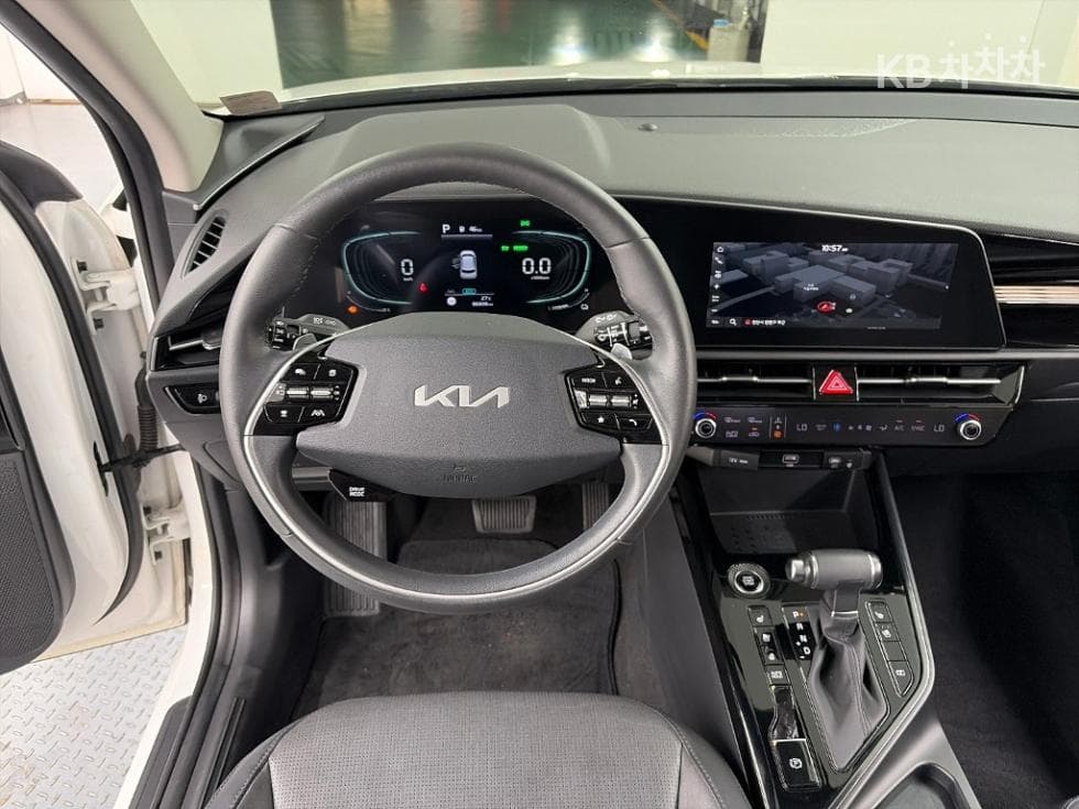 Kia - Ниро | The All New 1.6 HEV Prestige 9