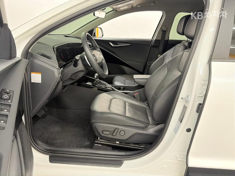 Kia - Ниро | The All New 1.6 HEV Prestige 11