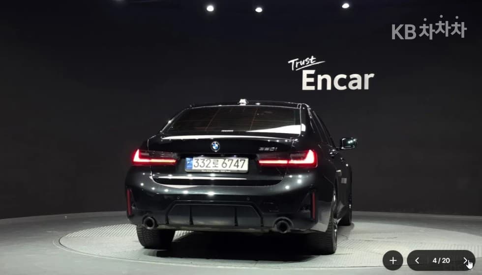 BMW - 3-Series | 320 M Sport 3