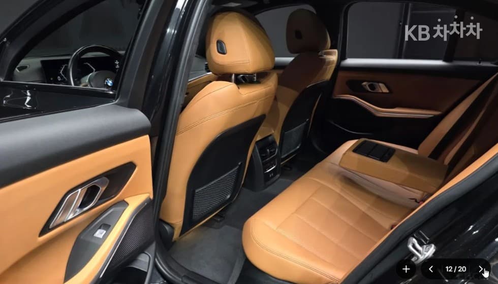 BMW - 3-Series | 320 M Sport 12