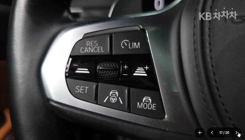 BMW - 3-Series | 320 M Sport 17